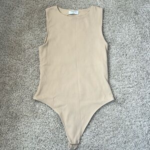 Aritzia Babaton Ribbed Bodysuit